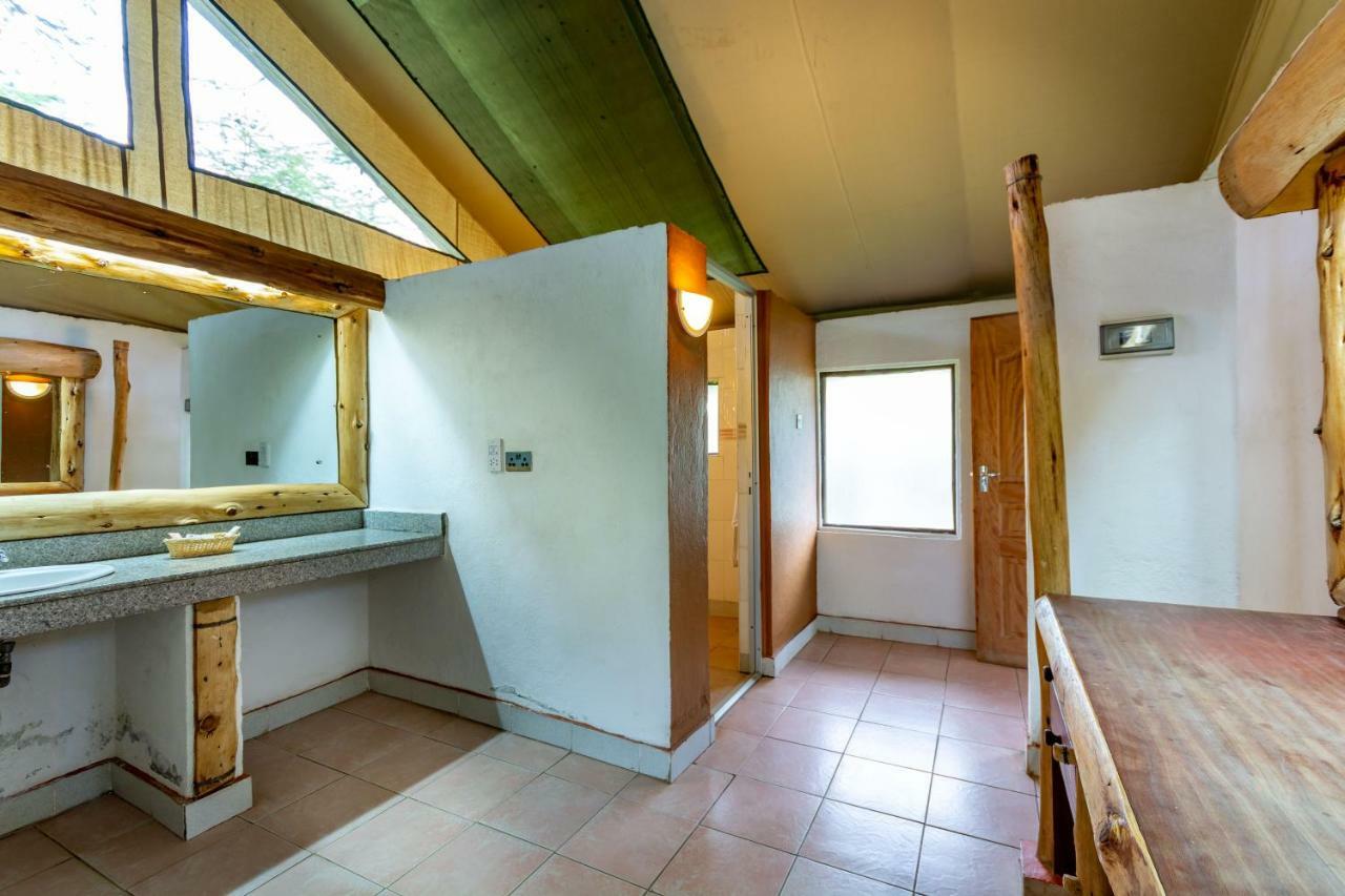 Lake Naivasha Crescent Camp المظهر الخارجي الصورة